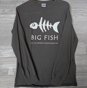 Gildan Long Sleeve Gray Up North Michigan Shirt